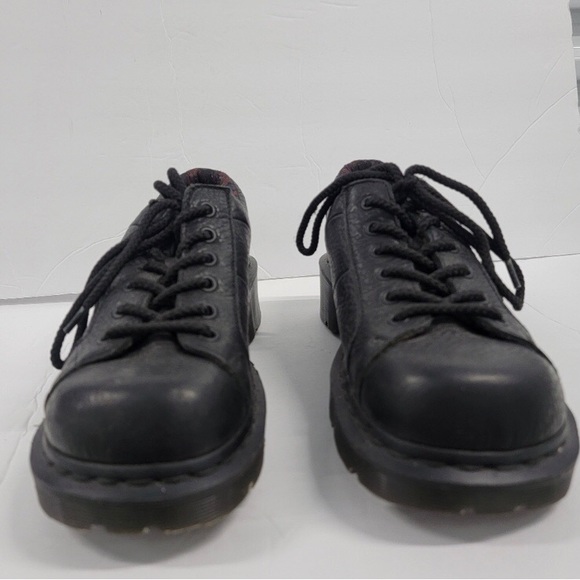 Dr. Martins Keani
Ladies size 9 - Picture 9 of 12